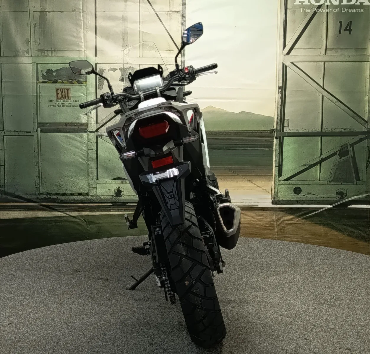 Honda XL750 Transalp E-Clutch Tricolor