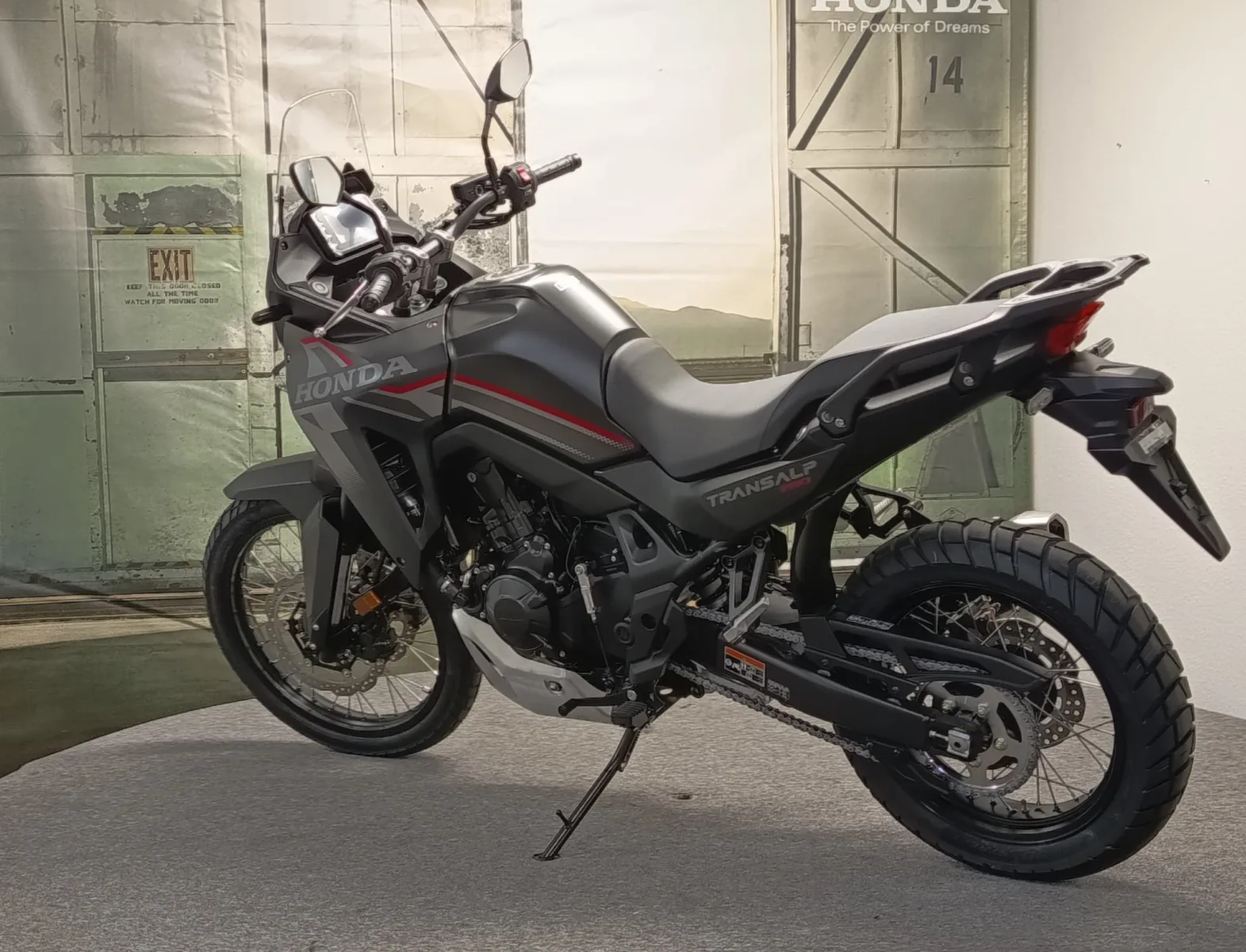 Honda XL750 Transalp E-Clutch