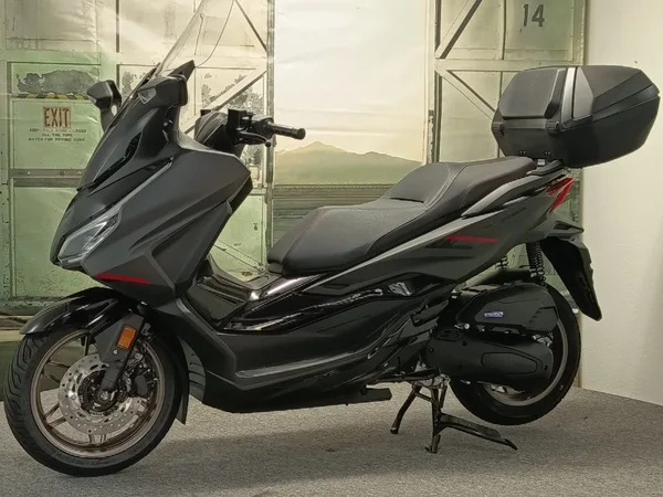 Honda Forza 125 Special Edition