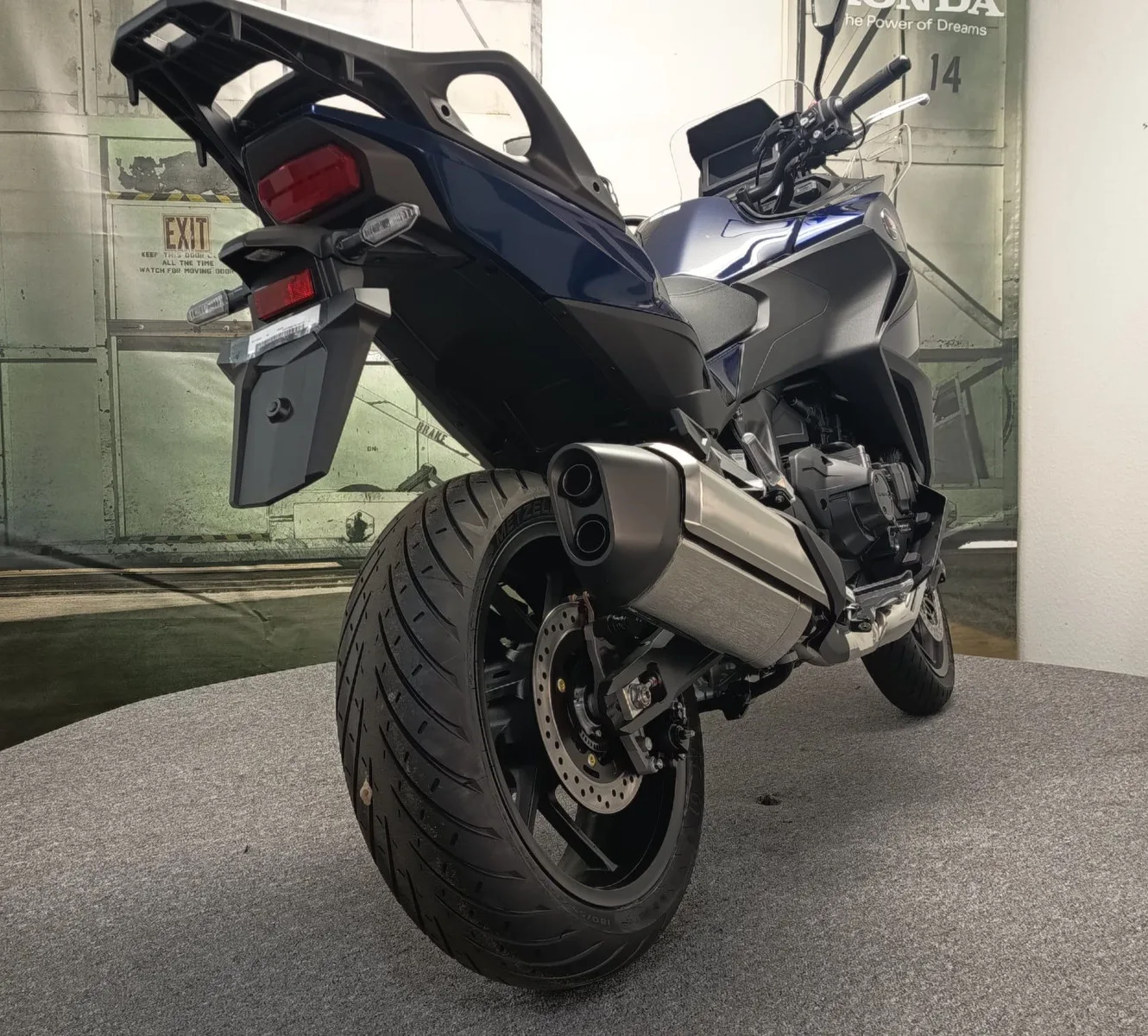 Honda NT1100 DCT