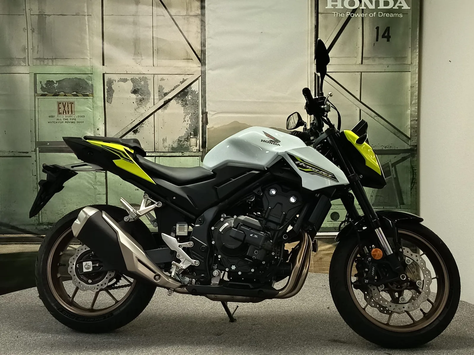Honda CB500 Hornet E-Clutch
