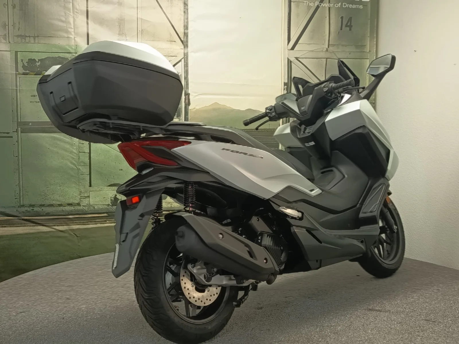 Honda Forza 125
