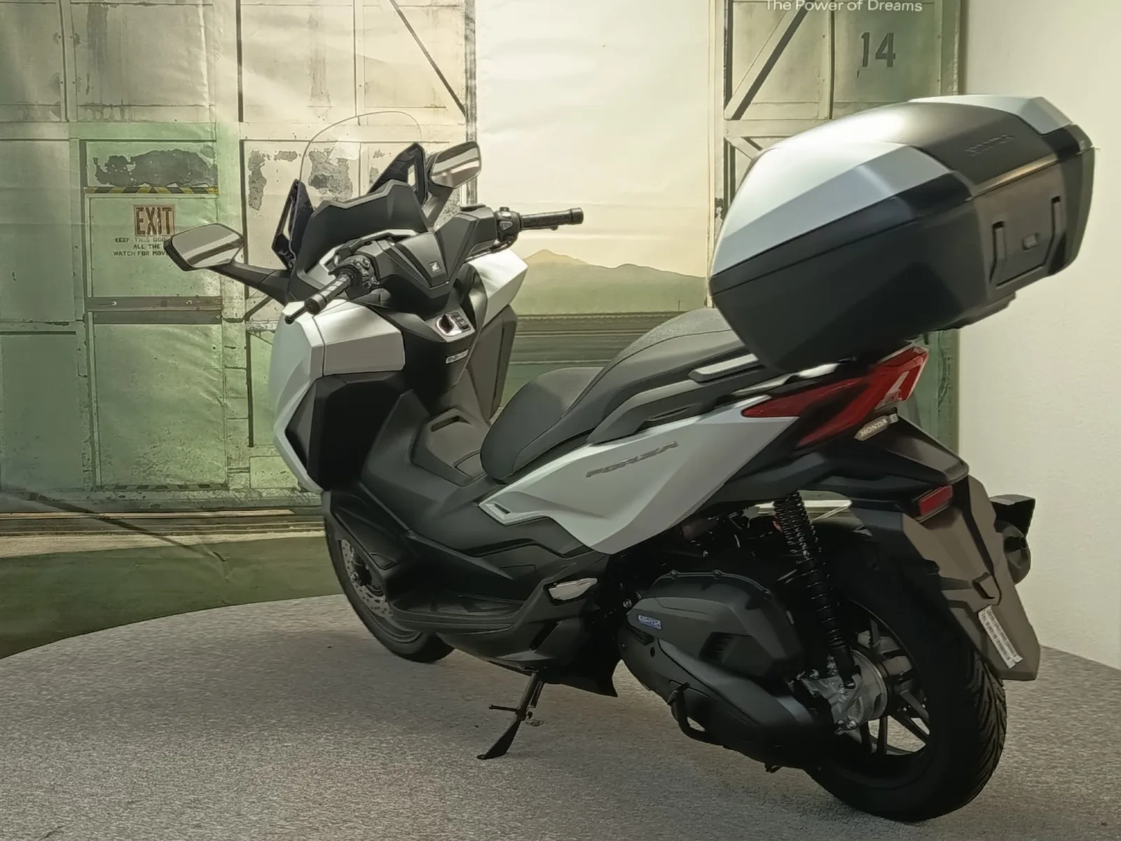 Honda Forza 125