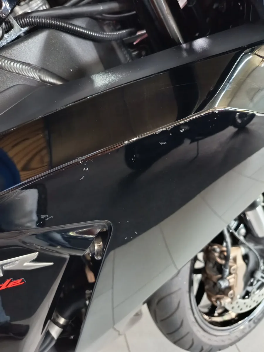 Honda CBR1000RR Fireblade tiefer gelegt