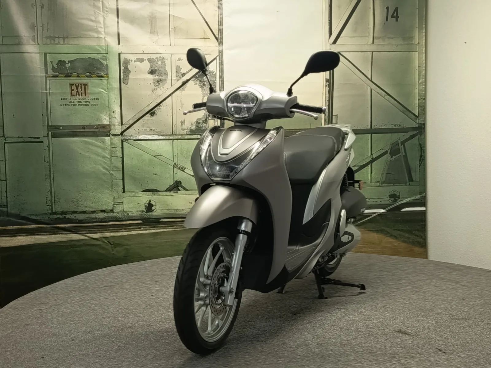 Honda SH Mode 125 nur Lagerfahrzeuge 3.190 €