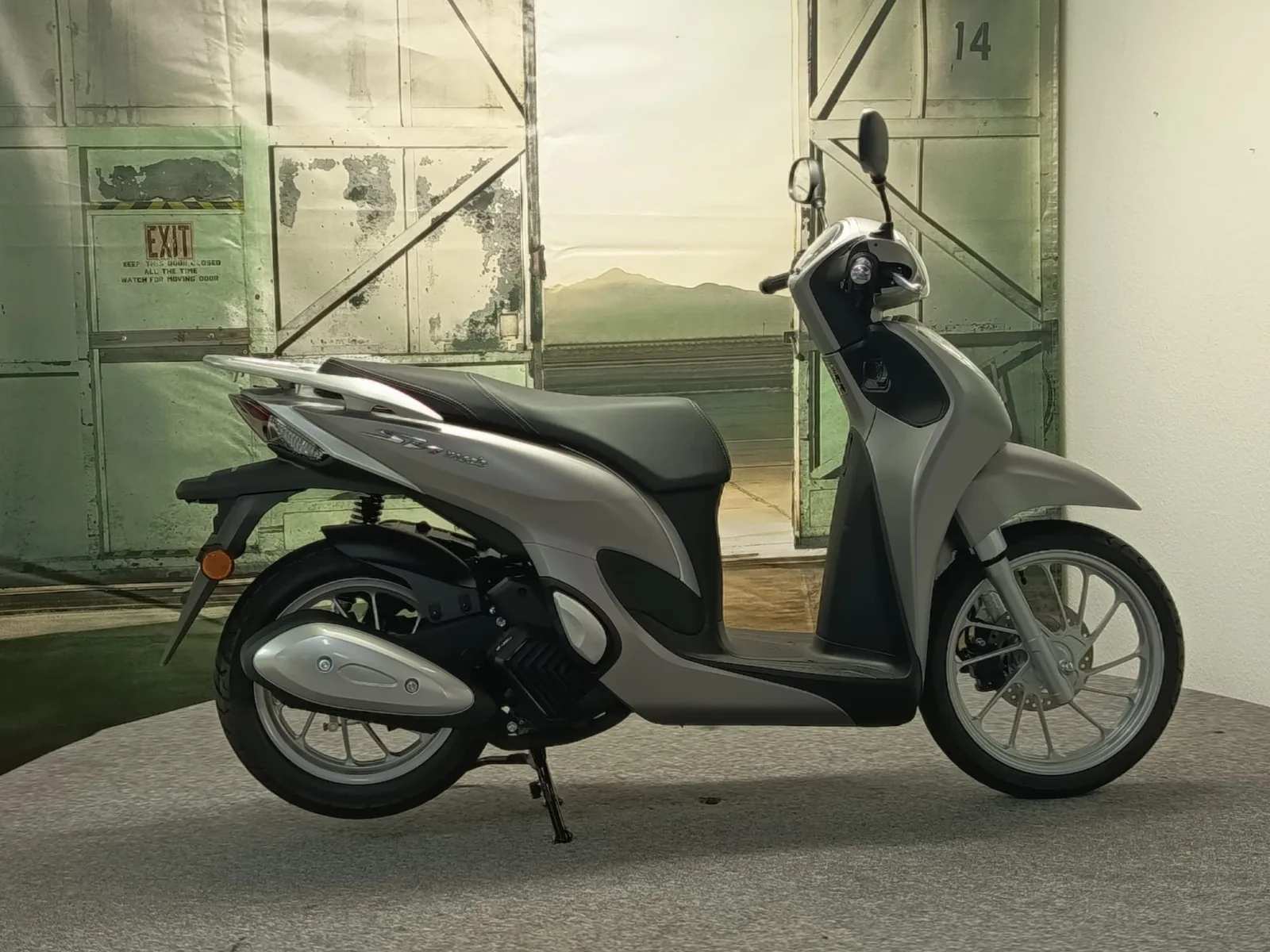 Honda SH Mode 125 nur Lagerfahrzeuge 3.190 €