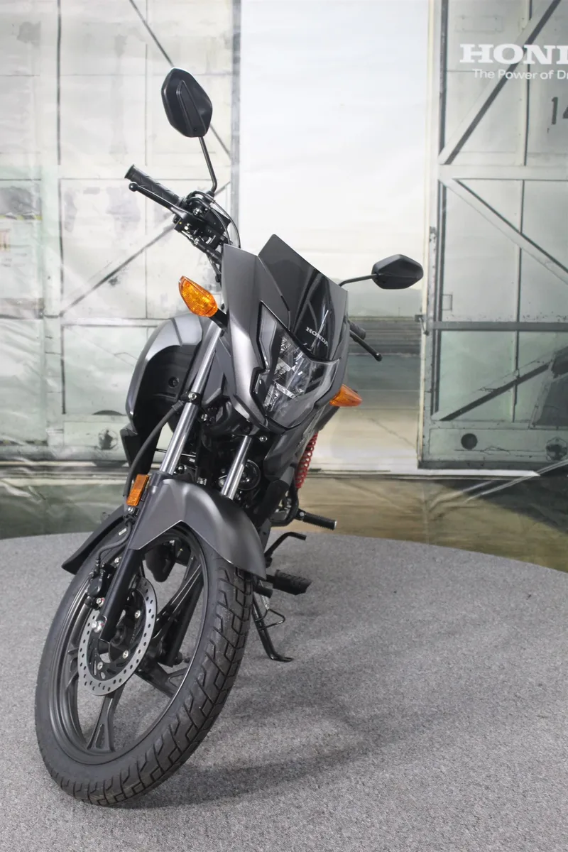 Honda CB125F
