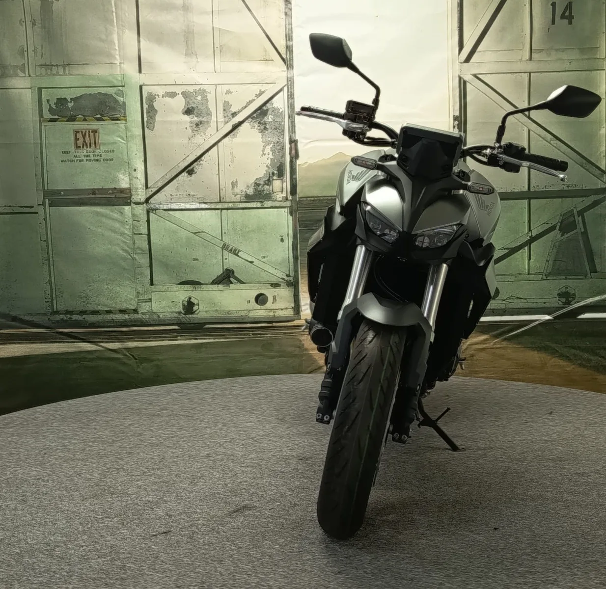 Honda CB1000 Hornet in grau und weiß verfügbar