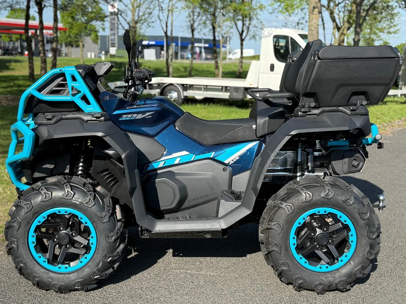 CFMOTO CFORCE 1000 MUD Version