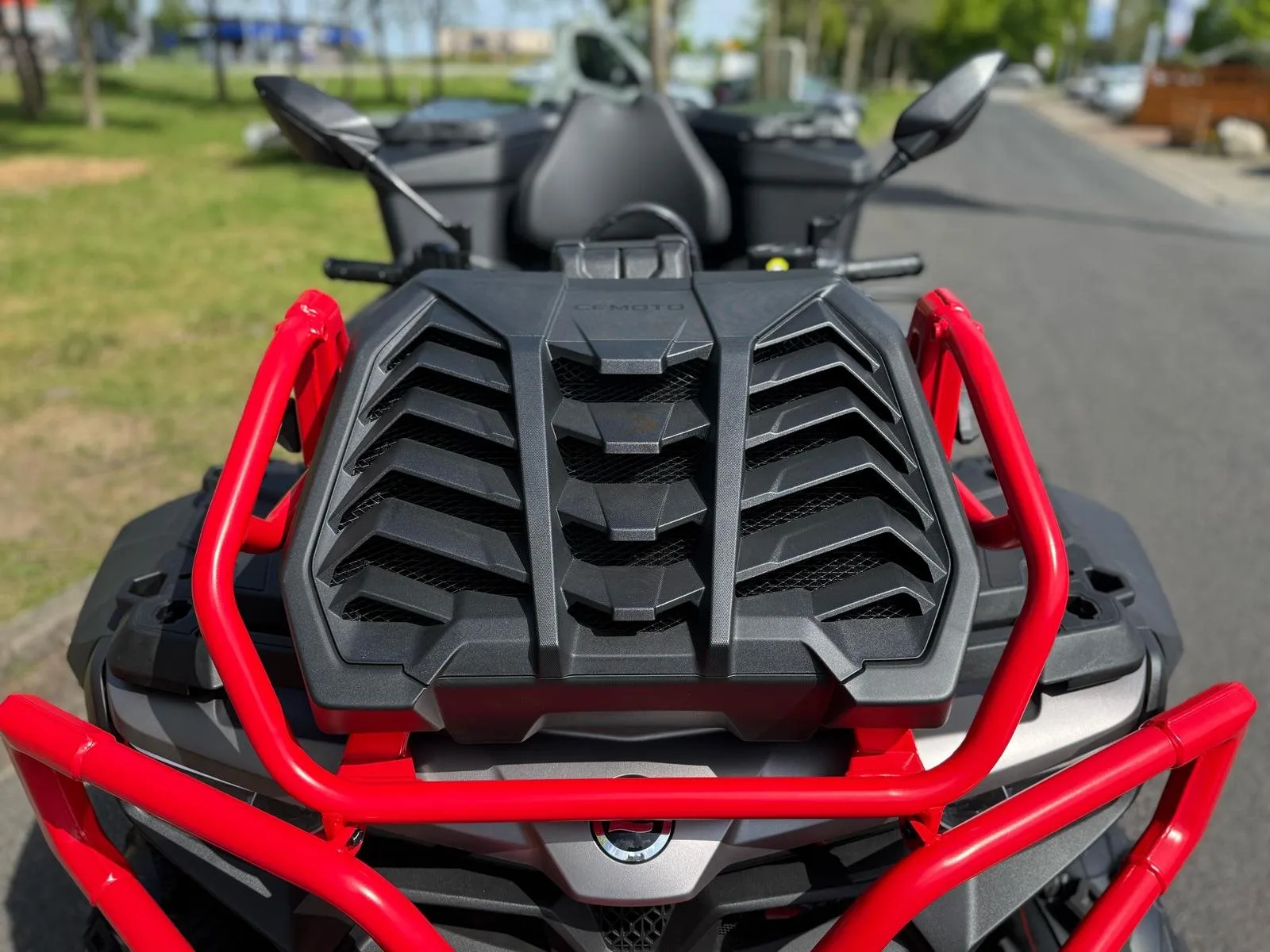 CFMOTO CFORCE 1000 MUD Version