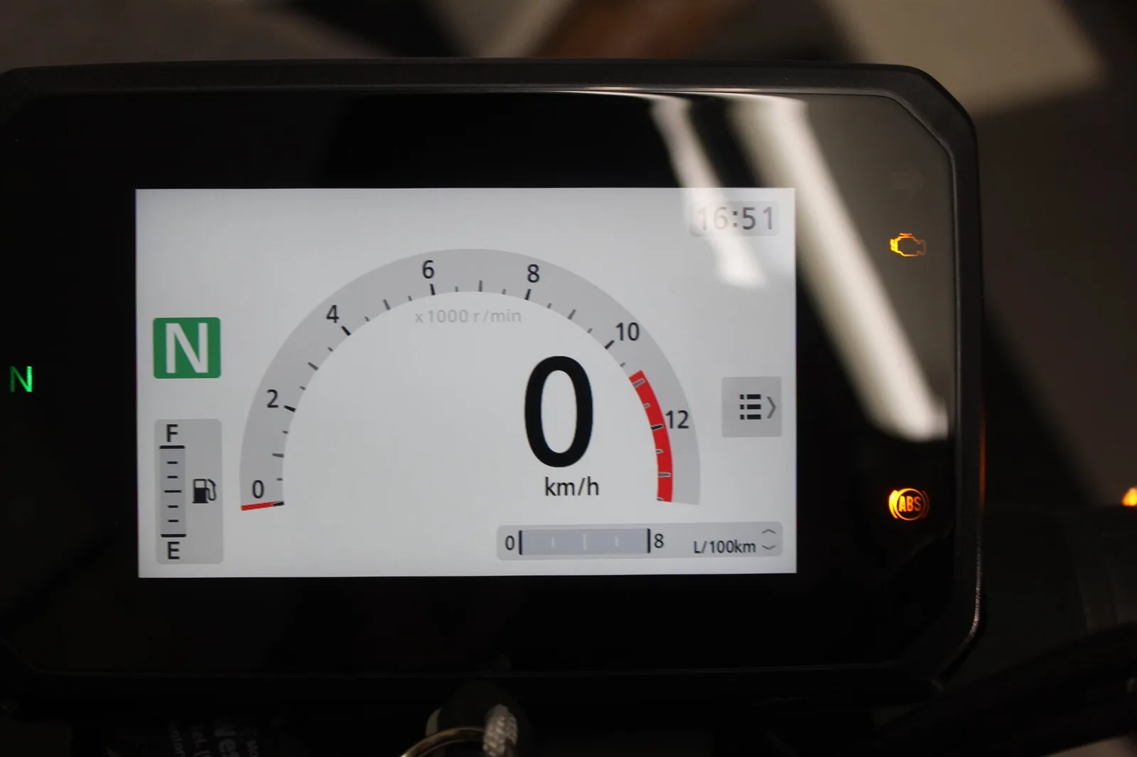 Honda CB125R Führerscheinzuschuß verlängert bis Juli