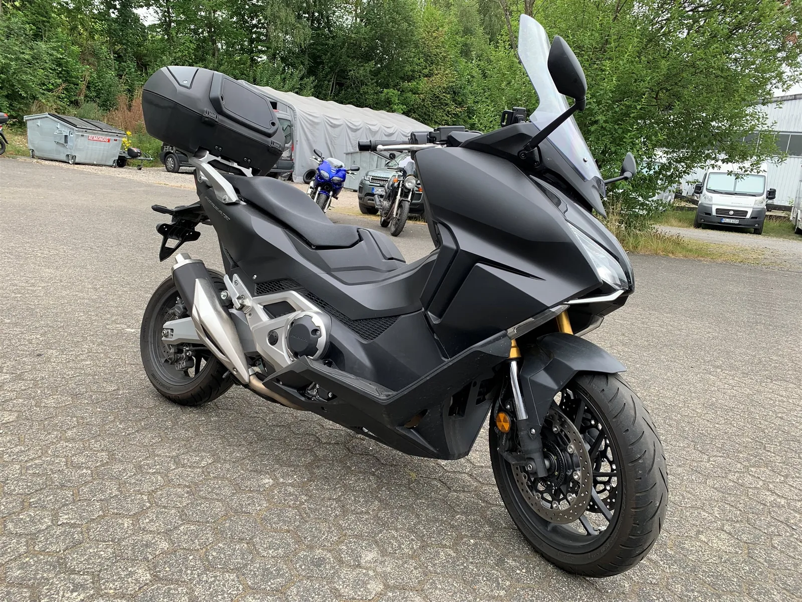 Honda Forza 750 \*Nur 4041 km\*Tip Top\*