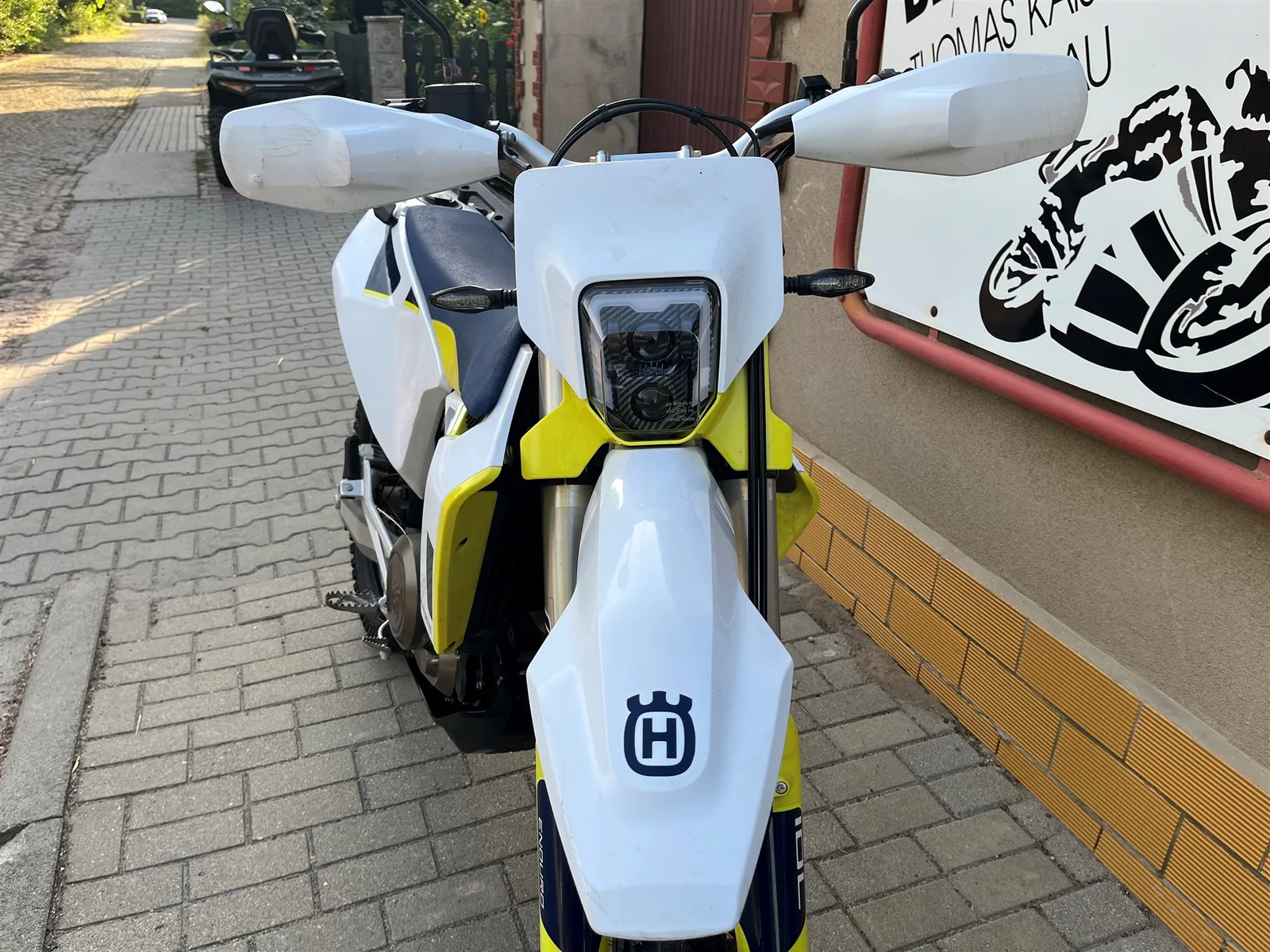 Husqvarna 701 Enduro guter Zustand , Reifen vorn neu / hinten 90%