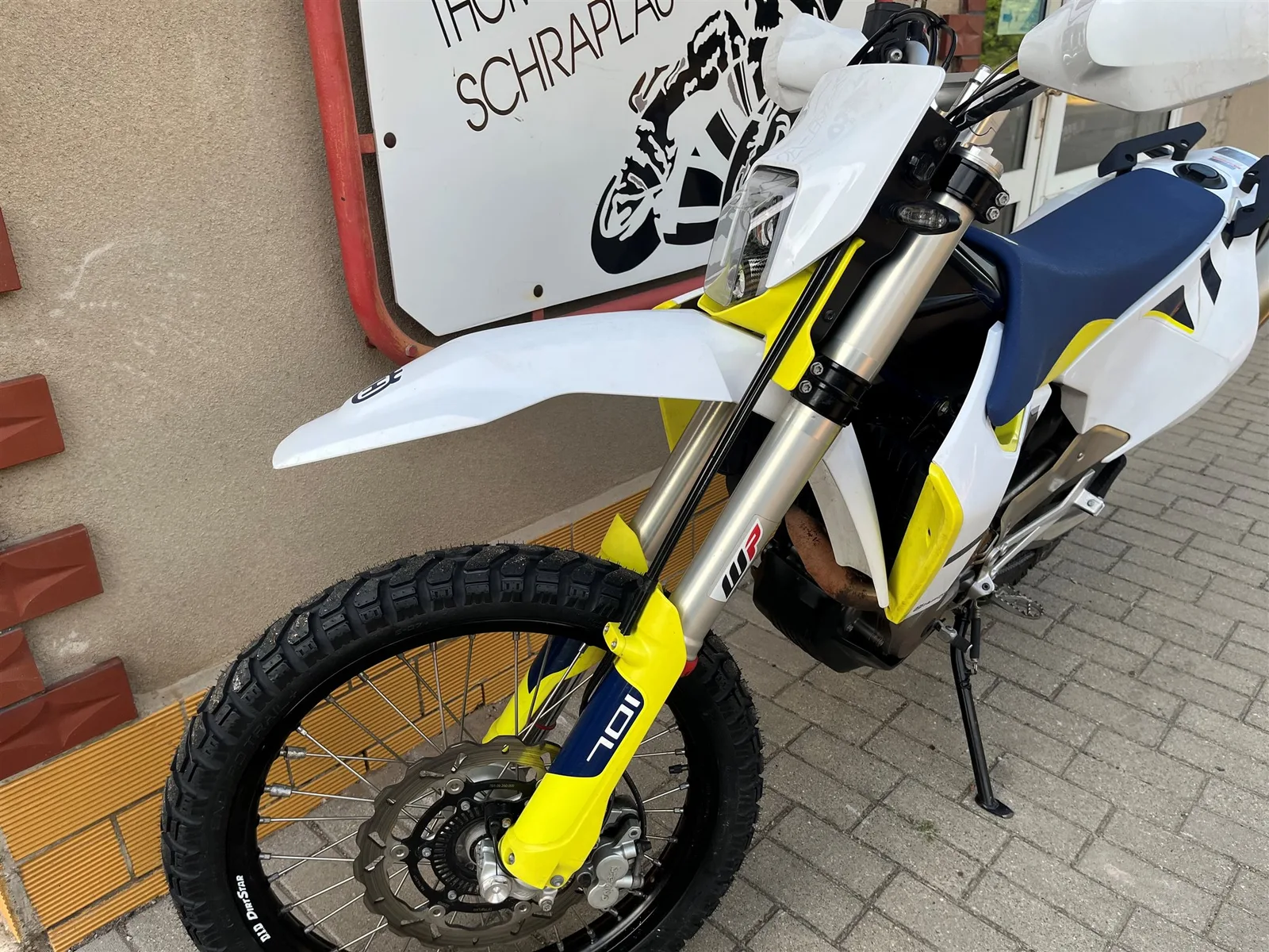 Husqvarna 701 Enduro guter Zustand , Reifen vorn neu / hinten 90%
