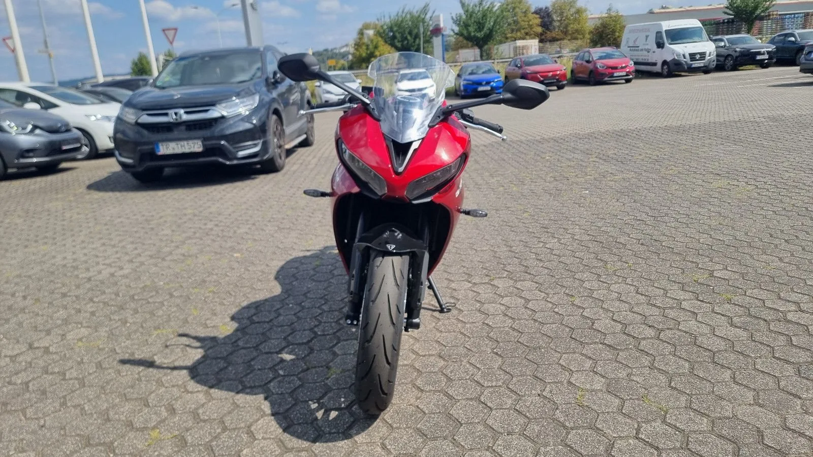 Triumph Daytona 660