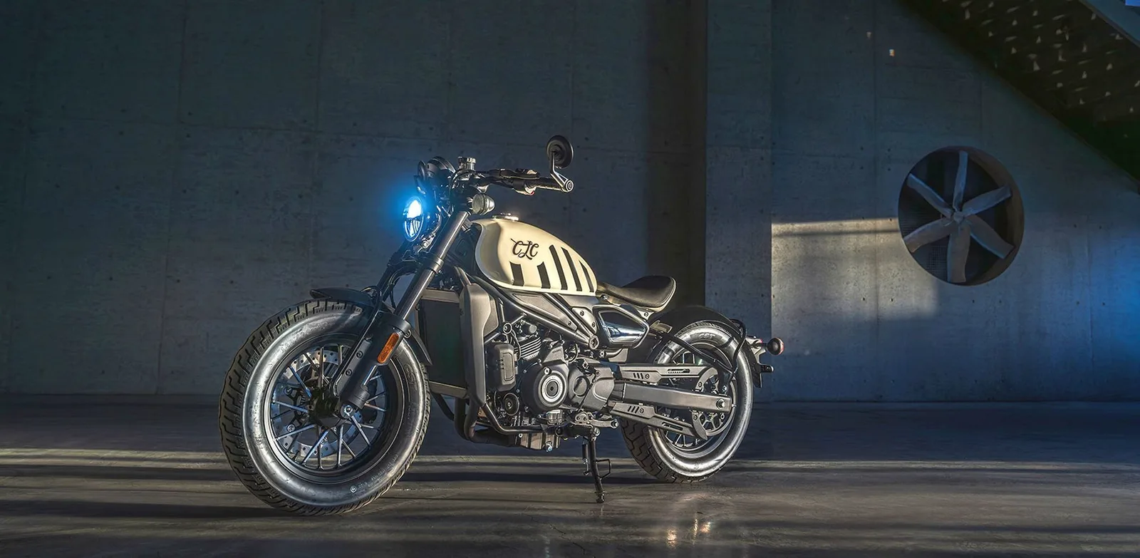 CFMOTO 450CL-C Bobber