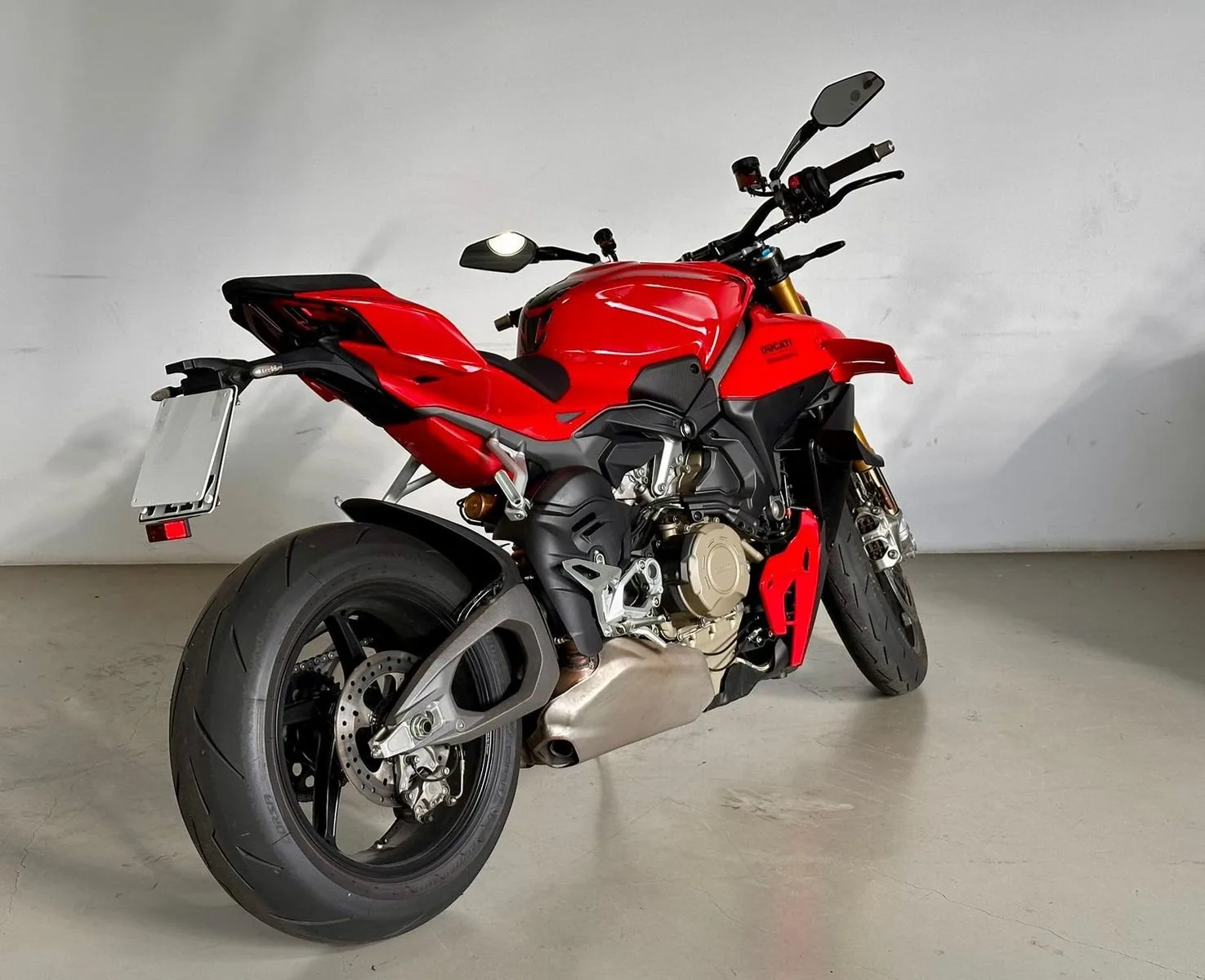 Ducati Streetfighter V4 S