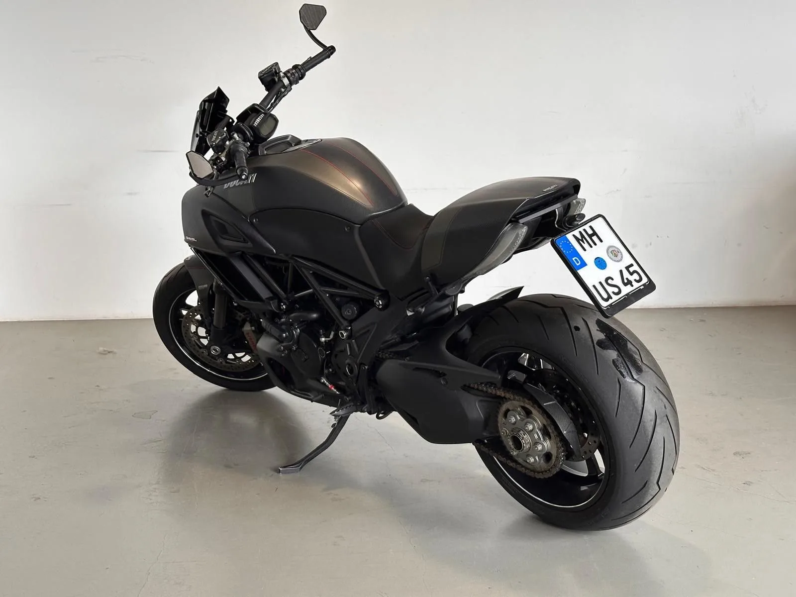 Ducati Diavel Carbon