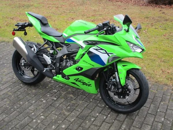 Kawasaki Ninja ZX-4RR