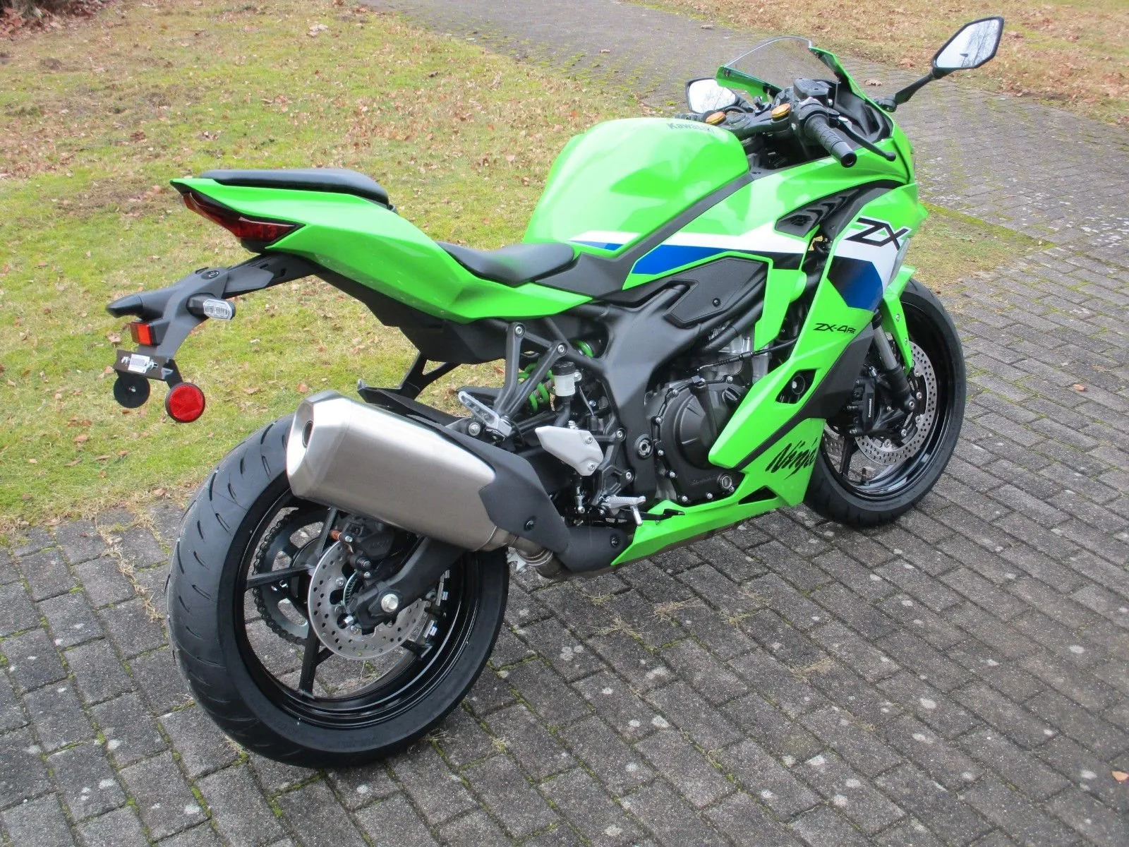 Kawasaki Ninja ZX-4RR