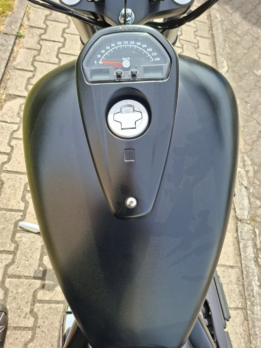 Suzuki VZR 1800