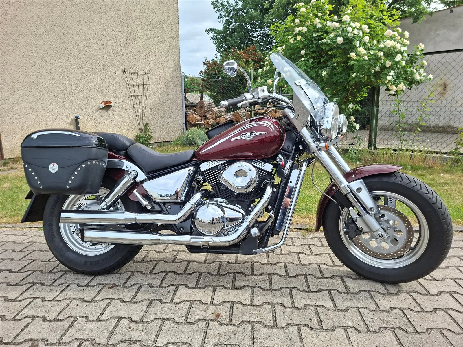 Suzuki VZ 800 Marauder