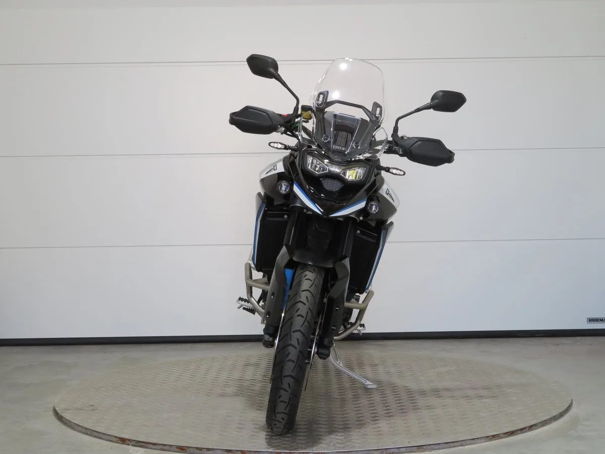 Triumph Tiger 900 Alpine Edition