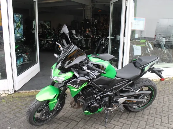 Kawasaki Z900