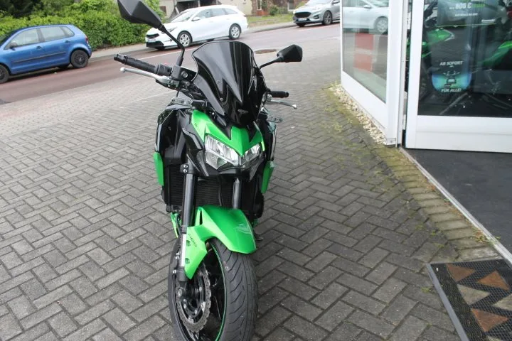 Kawasaki Z900