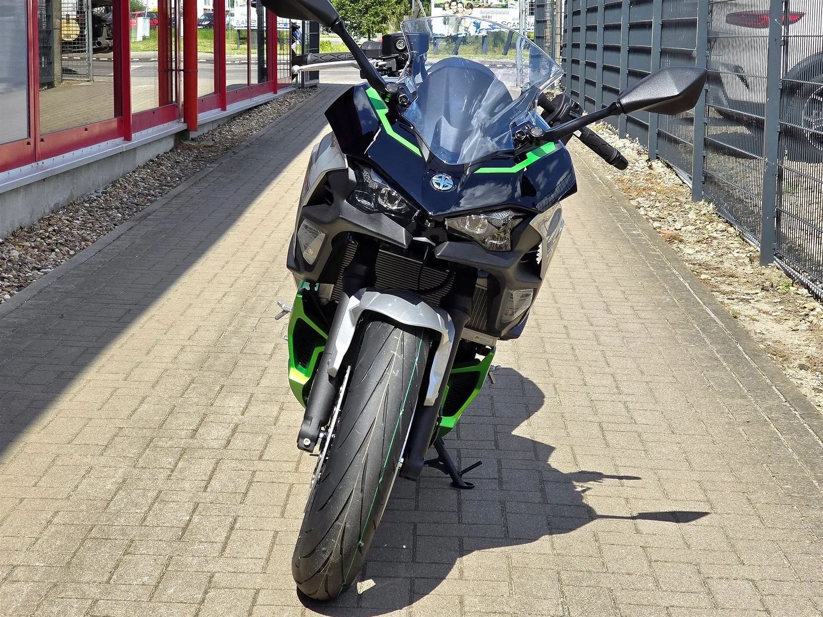 Kawasaki Ninja 7 Hybrid die Neuheit mit E-Boost zum Mega Preis!!!