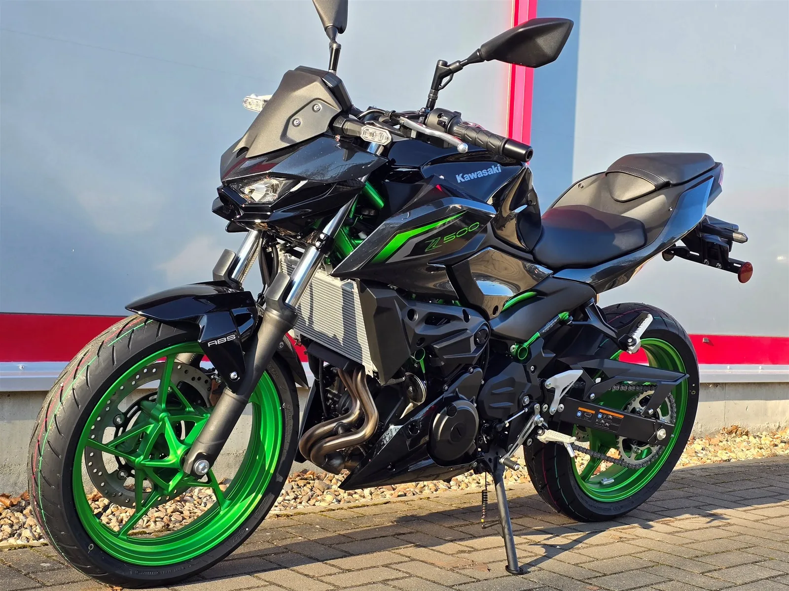 Kawasaki Z 500 SE Neu, Modell 2026