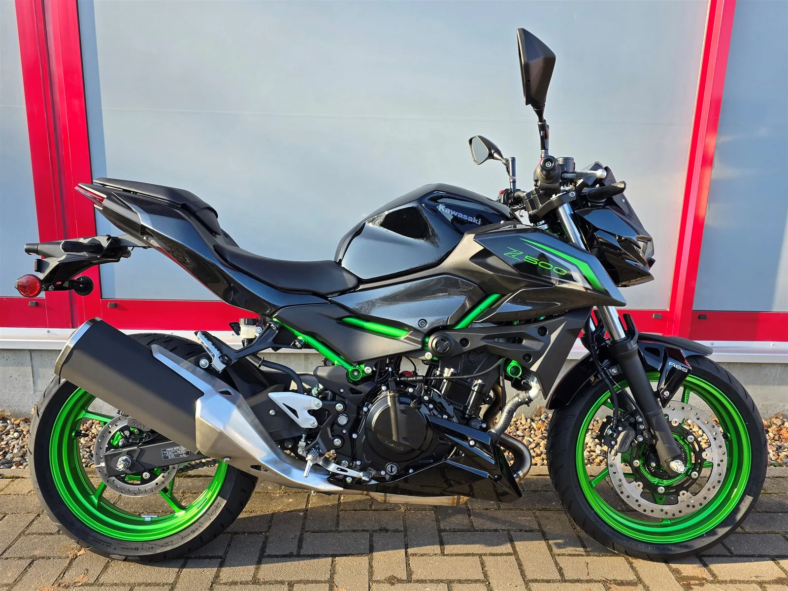 Kawasaki Z 500 SE Neu, Modell 2026