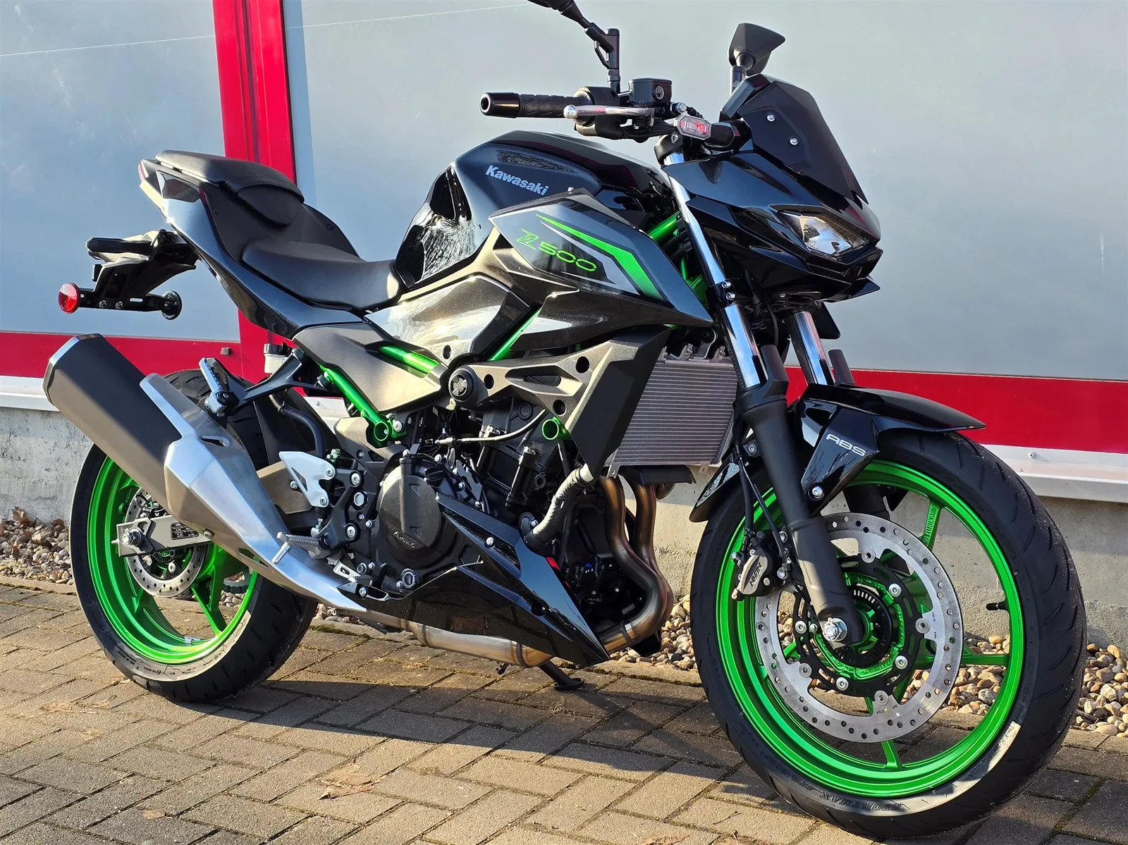 Kawasaki Z 500 SE Neu, Modell 2026