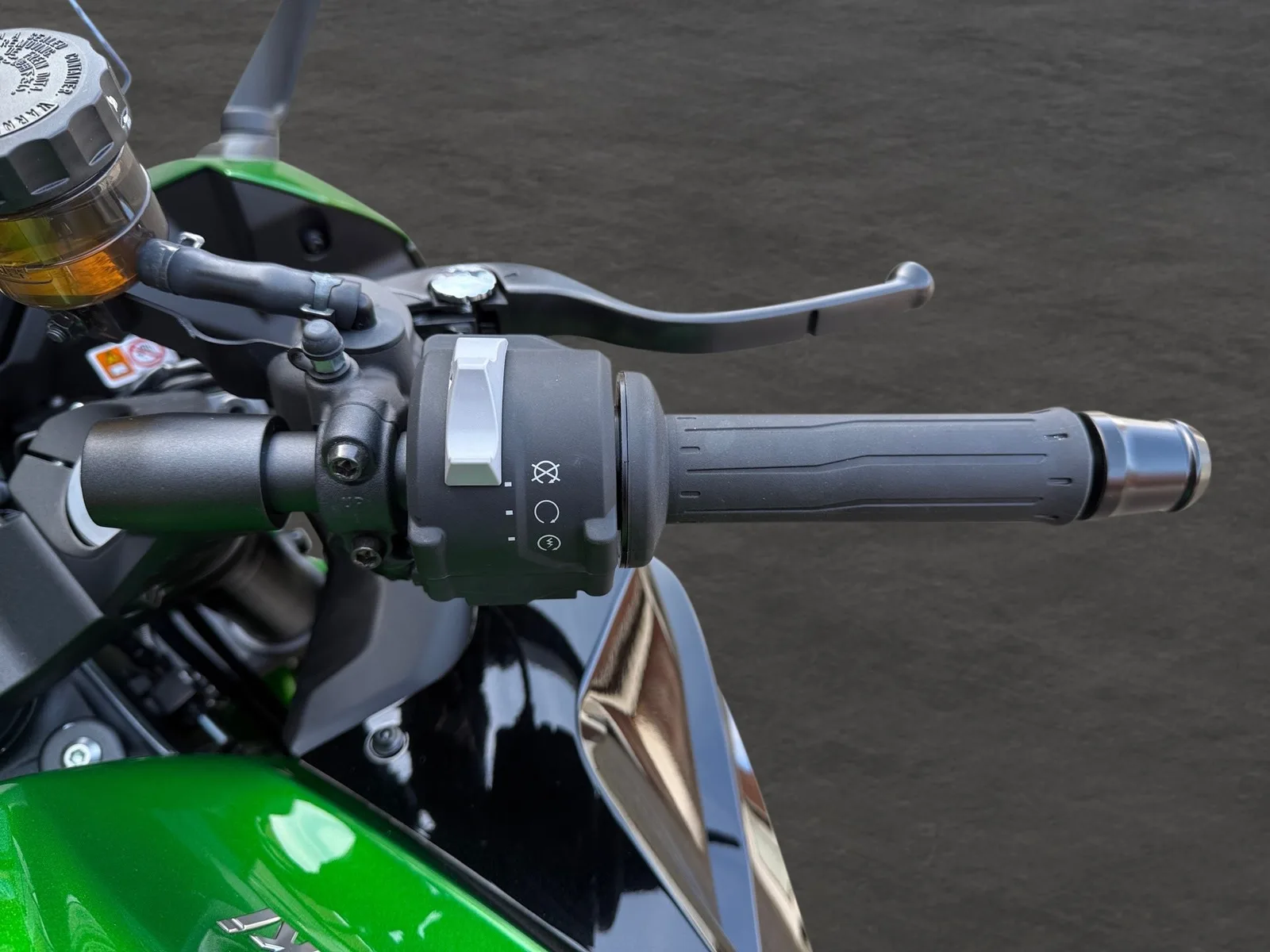 Kawasaki Ninja 1100SX SE Tourer