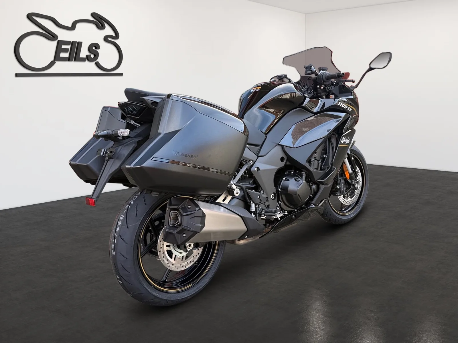Kawasaki Ninja 1100SX Tourer