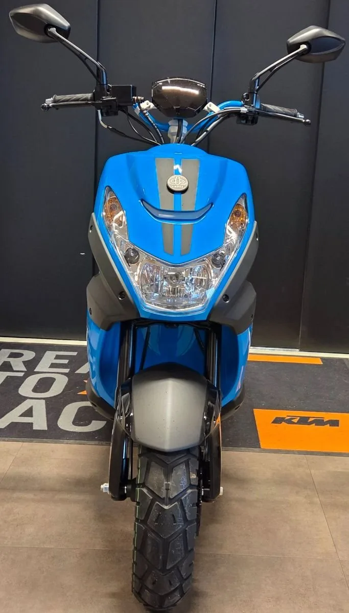 Peugeot Kisbee S Naked