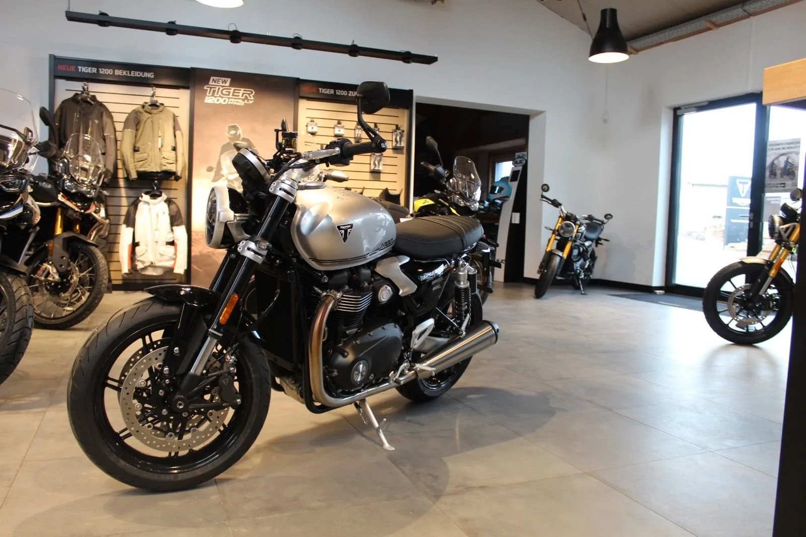 Triumph Speed Twin 1200