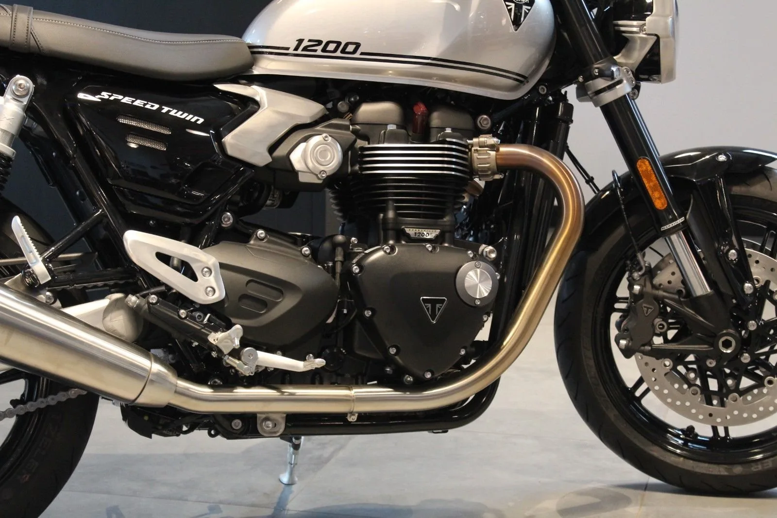 Triumph Speed Twin 1200