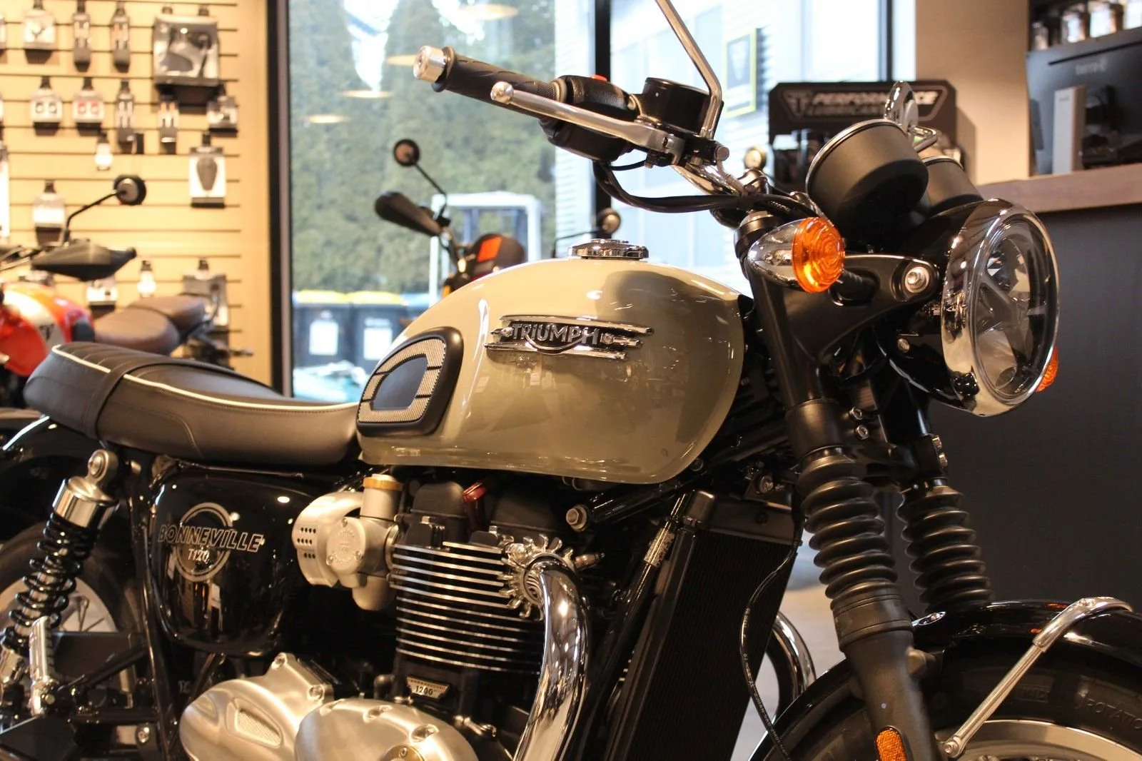Triumph Bonneville T120