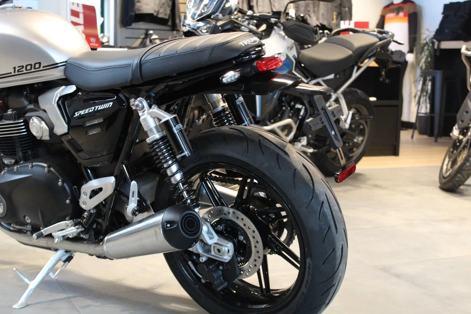 Triumph Speed Twin 1200
