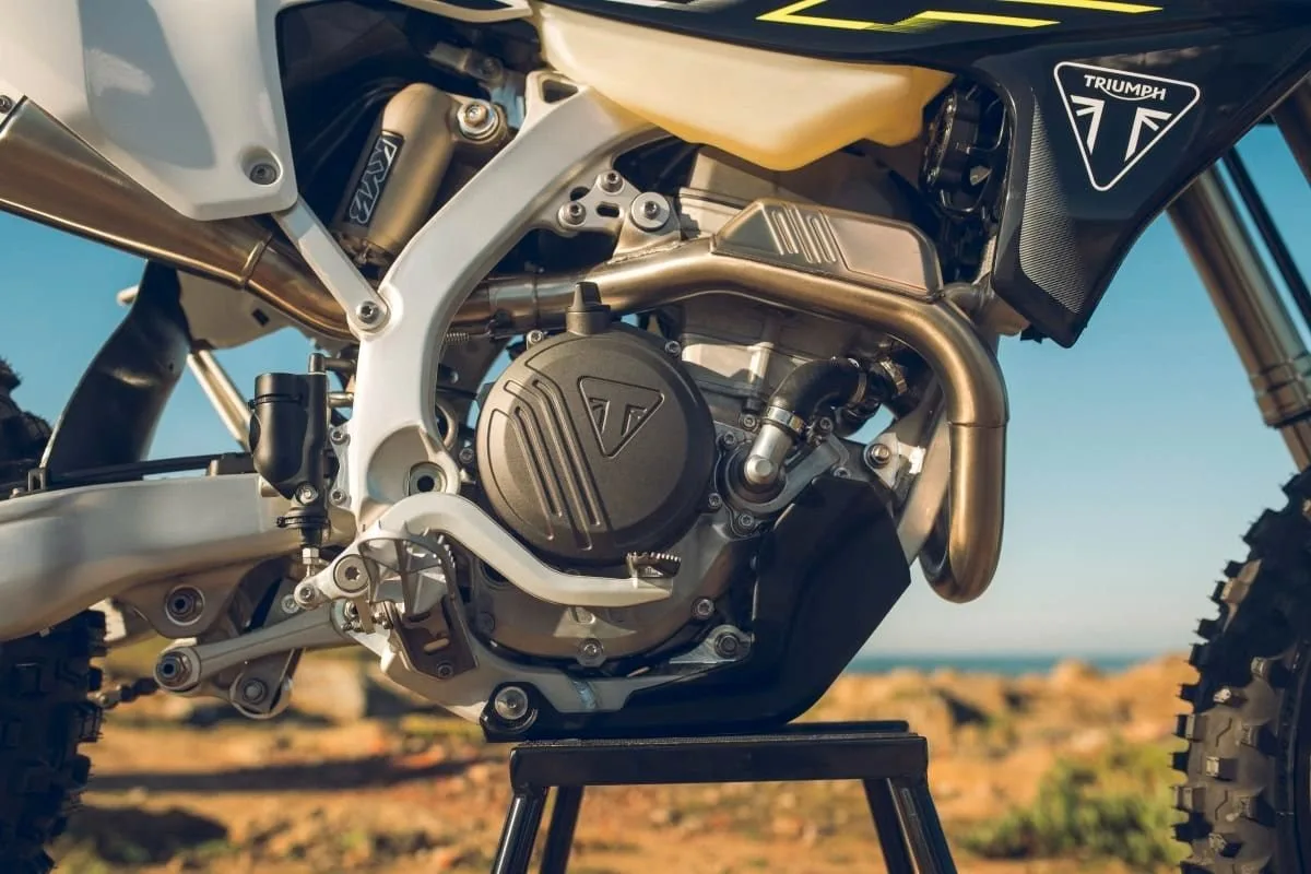 Triumph TF 250-E