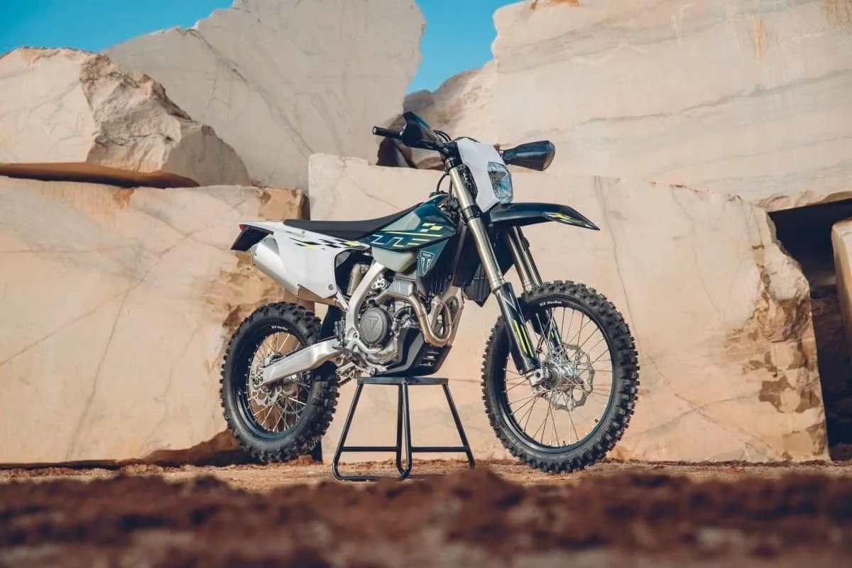 Triumph TF 250-E