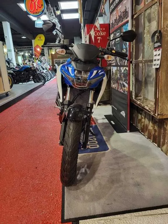 Suzuki GSX-S125