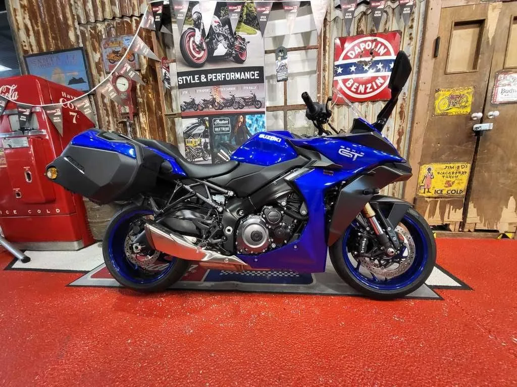 Suzuki GSX-S1000GT