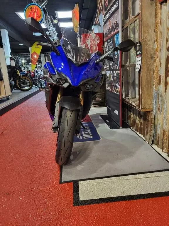 Suzuki GSX-S1000GT