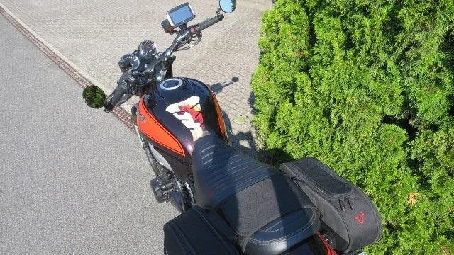 Kawasaki Z900 RS