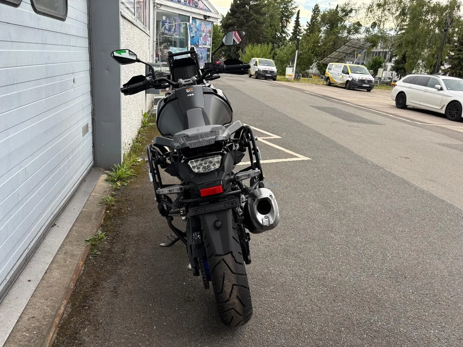 Suzuki V-Strom 1050 Touring Edition