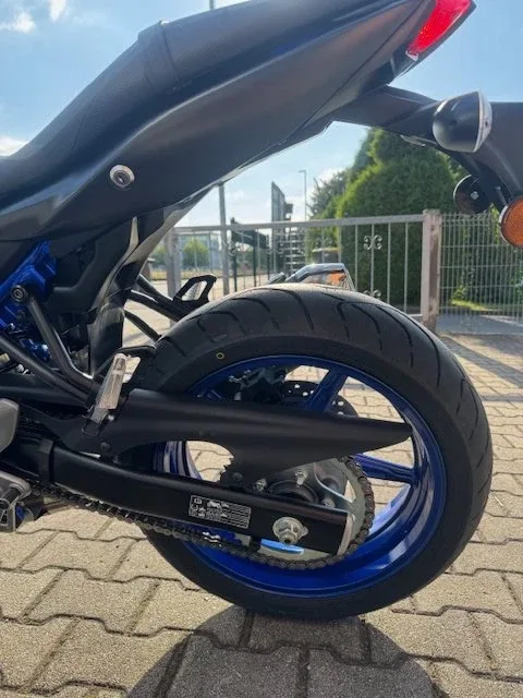 Suzuki SV650