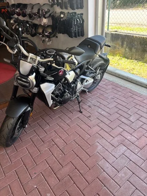 Honda CB 1000 R