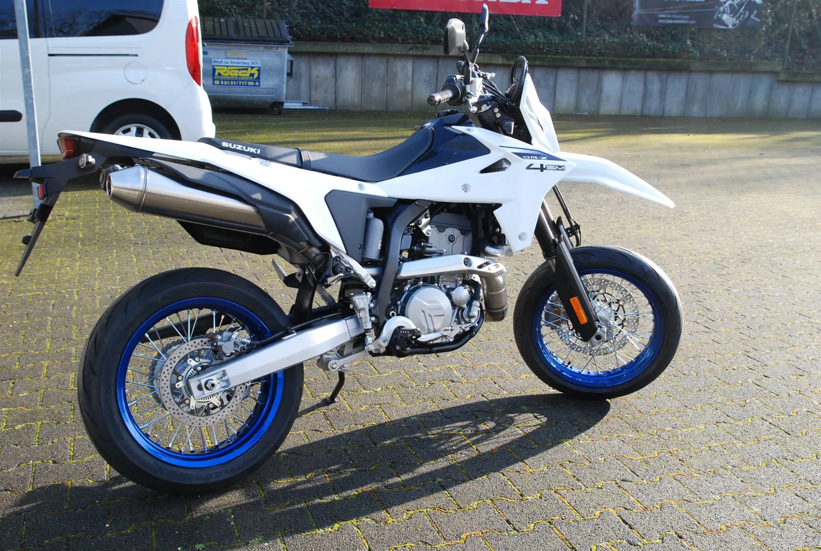 Suzuki DR-Z4SM SUPER MOTO
